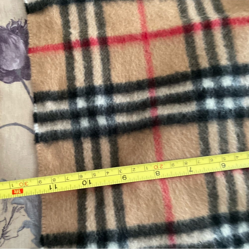 Burberry scarf
